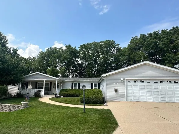 5724 Cypress Ln, Machesney Park, IL 61115