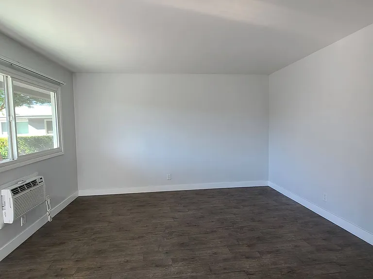 105 N 14th Street 117 N #14 — Photo 28