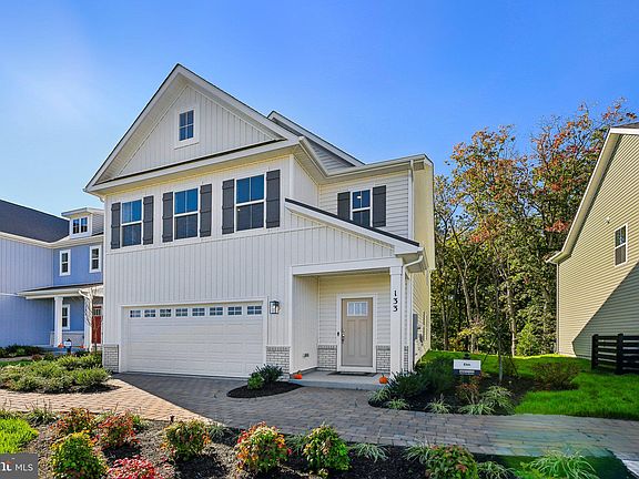 3rd image of 133 Seminole Dr