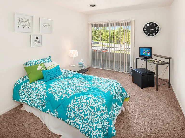 2 Bedroom 1.5 Bath