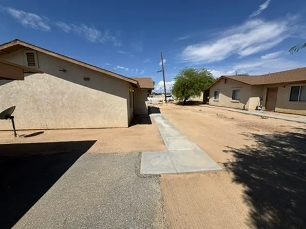 6330 Mesquite Ave, Twentynine Palms, CA