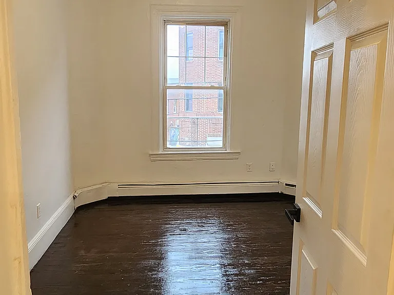 193 W Lincoln Ave #2 — Photo 11