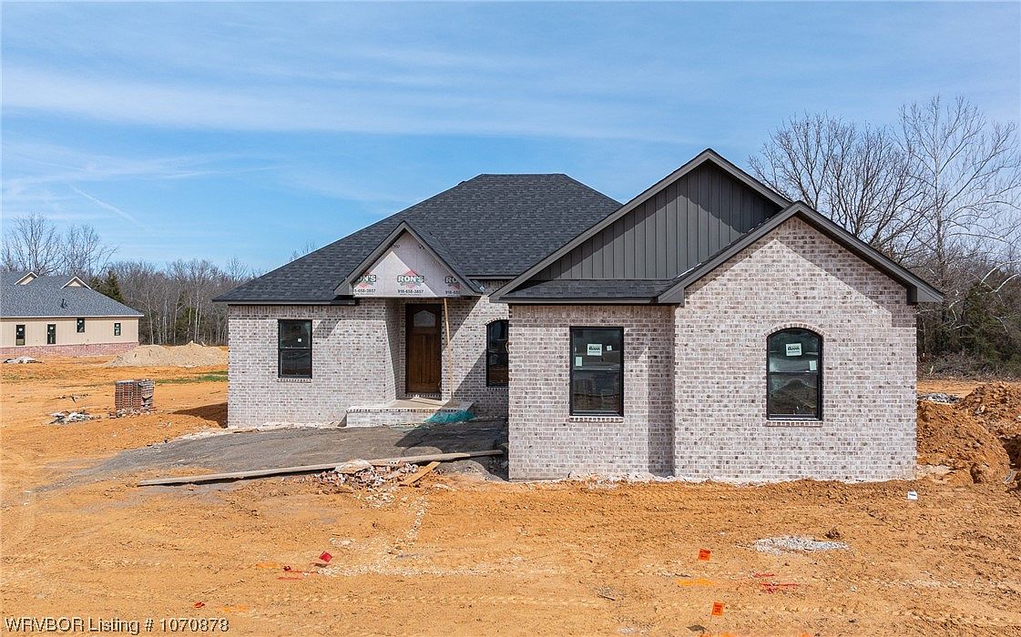 1107 Twisted Oak Way, Greenwood, AR 72936 MLS 1070878 Zillow