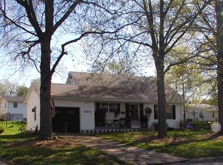 403 Hutchinson Dr, Rolla, MO 65401