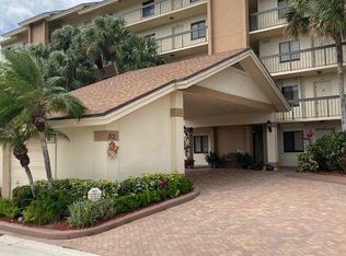801 Seafarer Cir APT 304, Jupiter, FL 33477