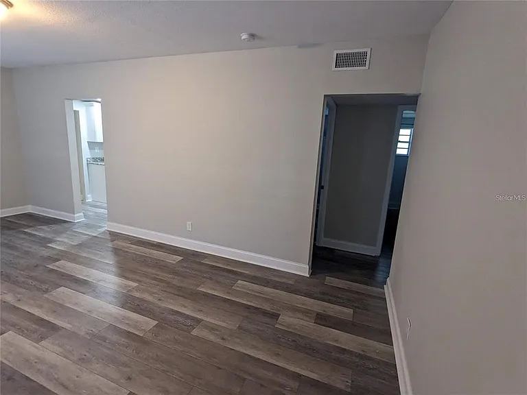 4105 W Mango Ave — Photo 21