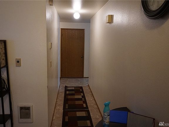 5th image of 246 S 96th St