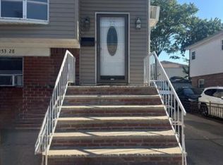 25328 149th Rd #2, Rosedale, NY 11422