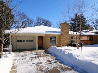 1133 Edgehill Dr, Madison, WI 53705