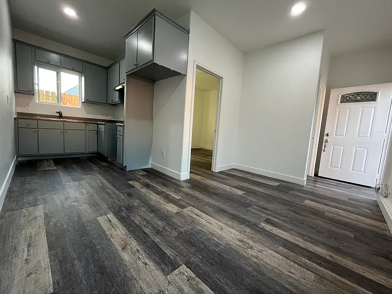 11819 Nevada Ave #A — Photo 6