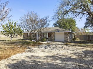 341 Stoneleigh Rd N, Center Pt, TX 78010