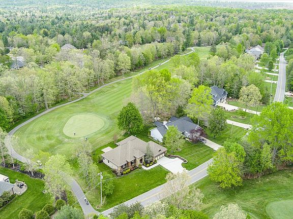 4th image of 240 Forest Hill Dr