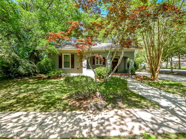 293 Parks Ave, Alexander City, AL 35010