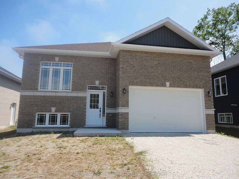 1st image of 4 Joanne Cres S