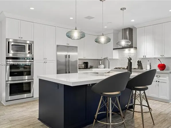 231 Fluvia Ave #231, Miami, FL 33134