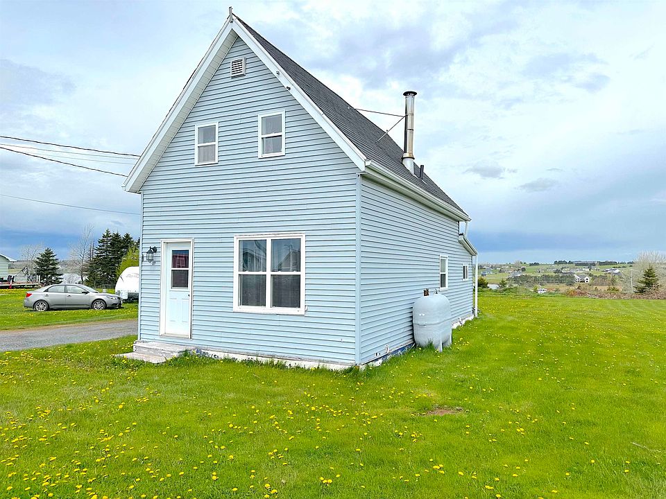 1st image of 17 Paquet Ave