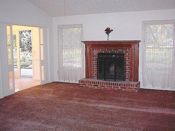 ALL NEW CARPET IN HOUSE