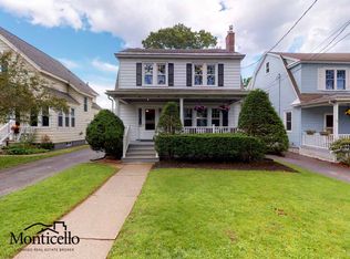 25 Van Schoick Ave, Albany, NY 12208