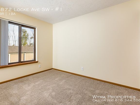 4th image of 2872 Locke Ave SW #1