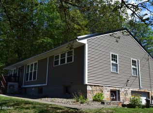 15 Valley View Rd, Lock Haven, PA 17745