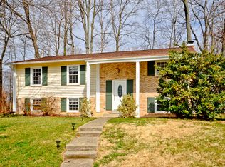 2509 Dover Ct, Woodbridge, VA