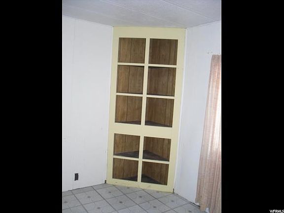 4th image of 480 W 300 S Draper Ln #8