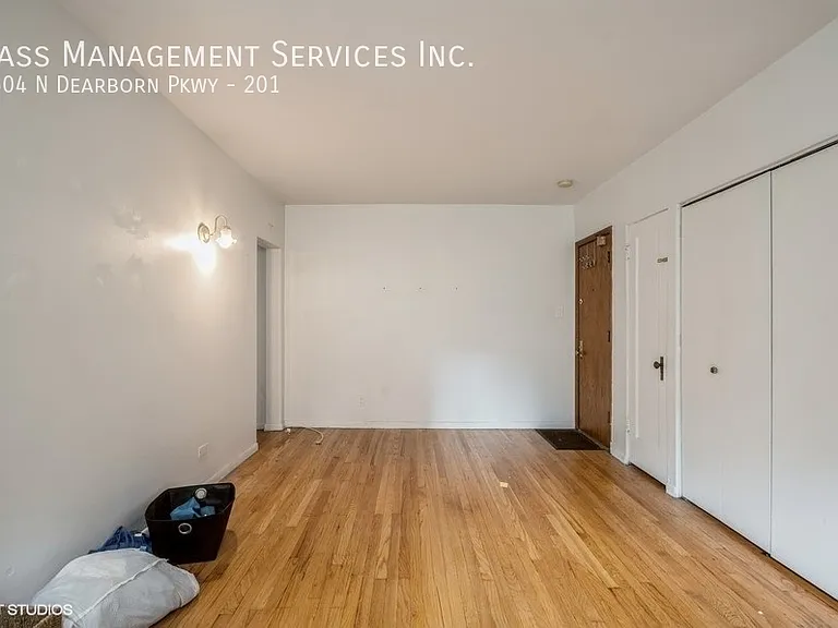 1504 N Dearborn Pkwy, Chicago, IL — Photo 73