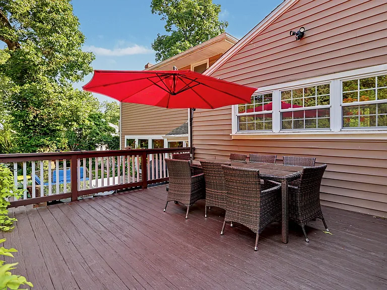 116 Beechwood Ln — Photo 24