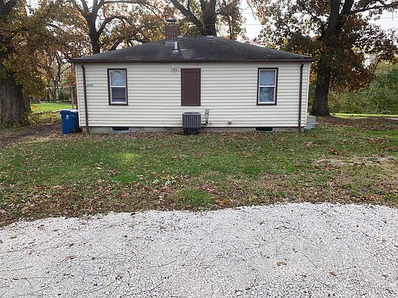 2nd image of 3315 Valley Dr