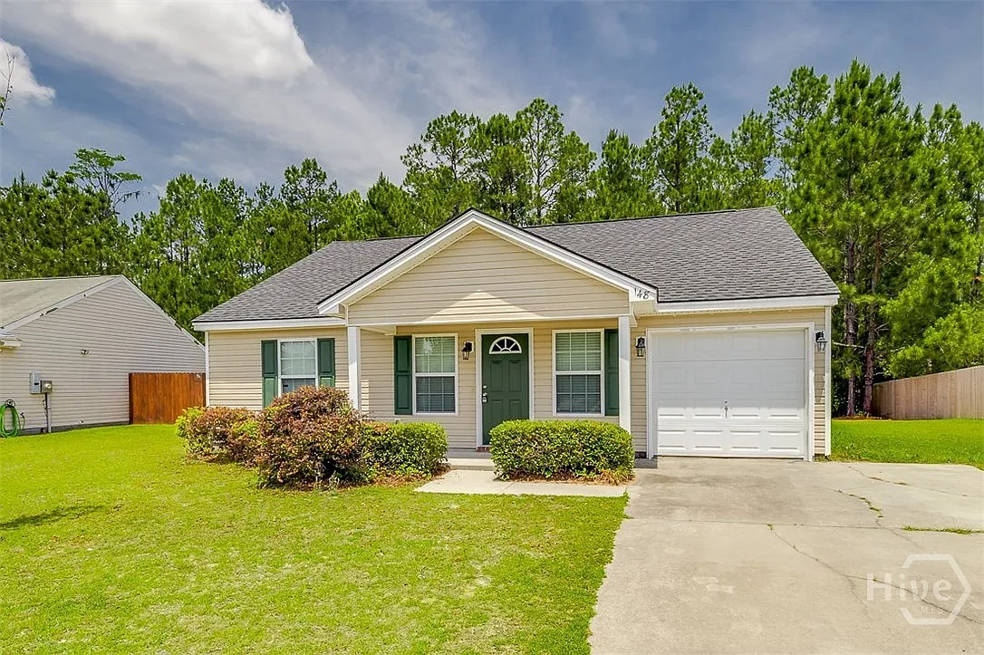 Building Photo - 148 Willow Dr