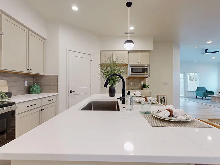4529 Grove Ct — Photo 6