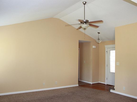 2nd image of 1097 Ishee Dr