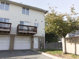 24 Westervelt Pl, Passaic, NJ 07055