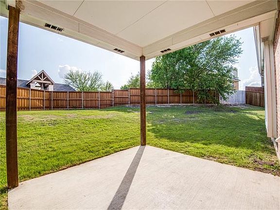 2nd image of 15731 Ducote Dr