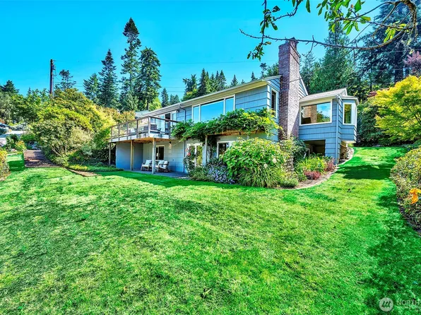 18516 Soundview Place, Edmonds, WA 98020