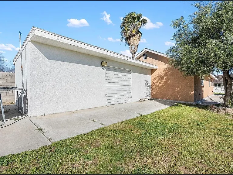 5313 Annette St #B — Photo 14