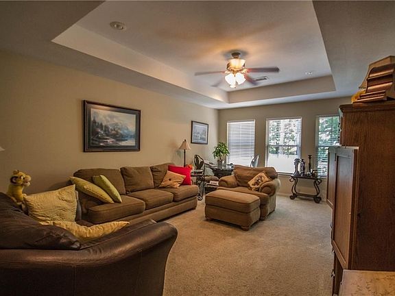 2nd image of 1 Barton Ln