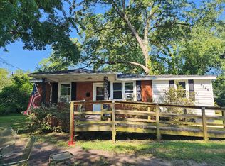 4286 Pitt St, Greenville, NC 28513