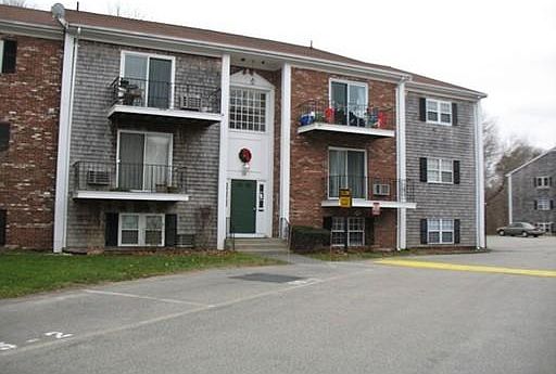 4th image of 15 Chapel Hill Dr APT 2