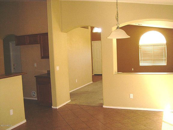 4th image of 16833 W MESQUITE Street