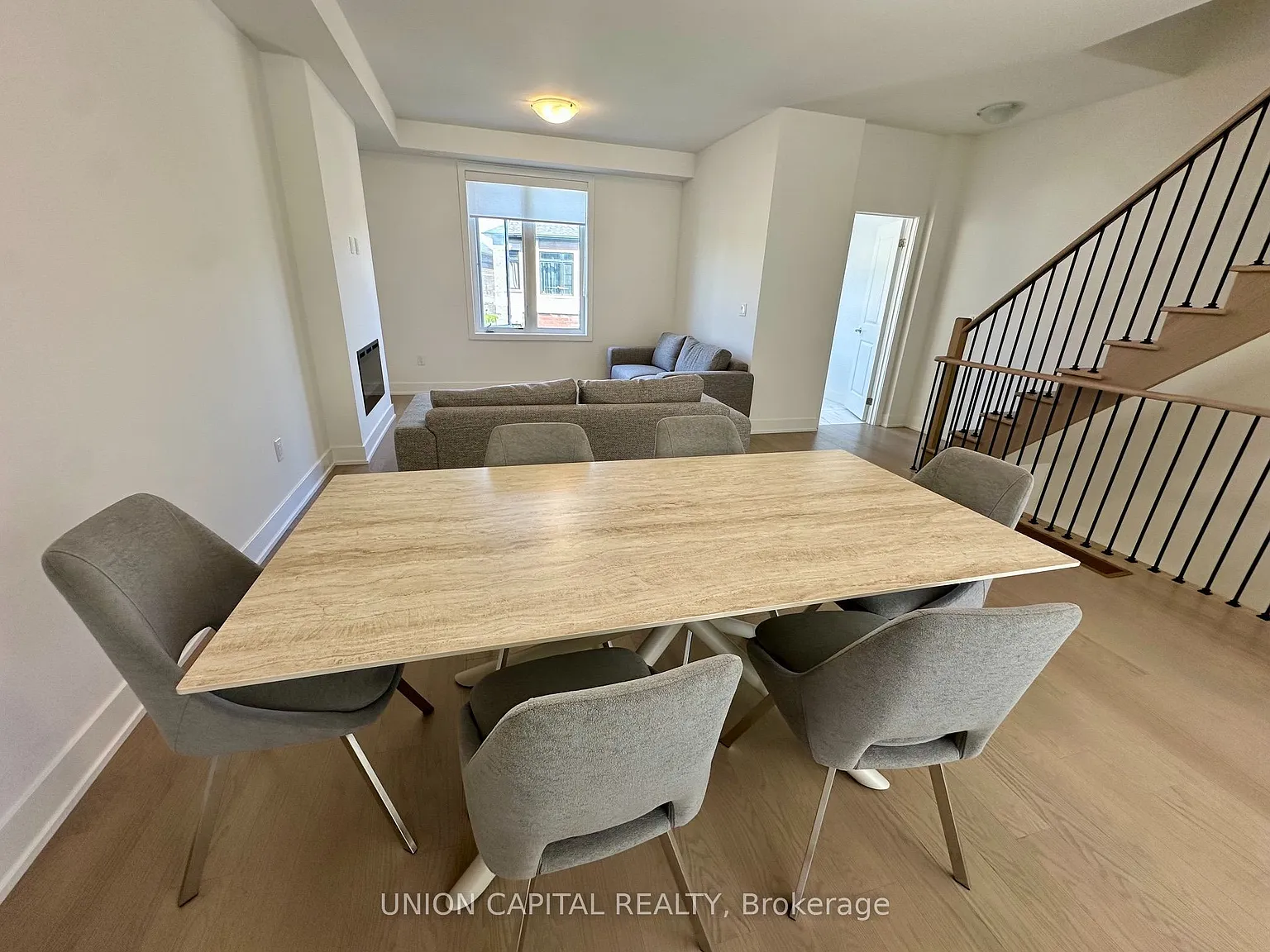 4 bed, $7,000 — Photo 2