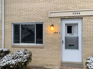 724 Cribbs St #A, Greensburg, PA 15601
