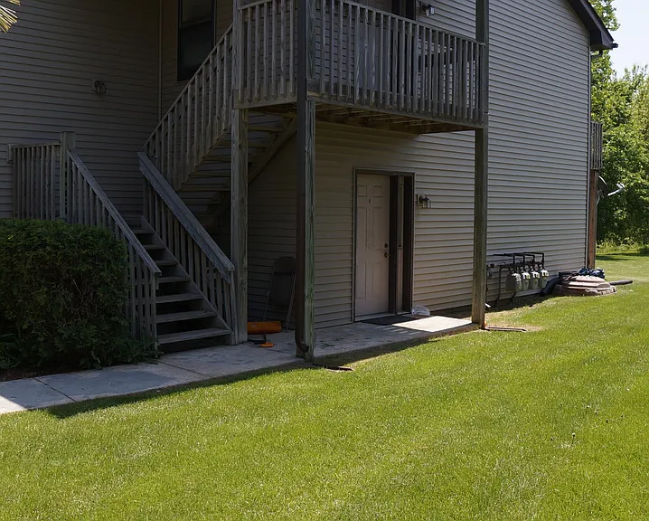 6315 Garrett Ln — Photo 45