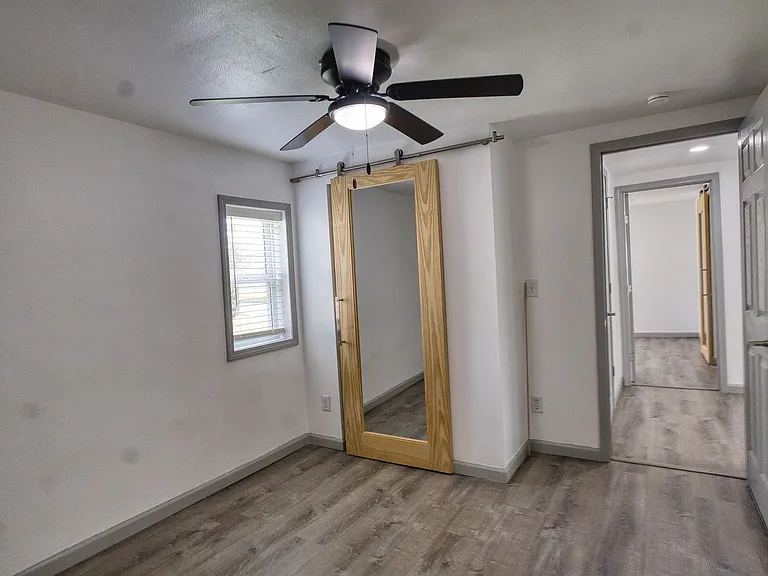 3494 Ludlow Ave — Photo 15