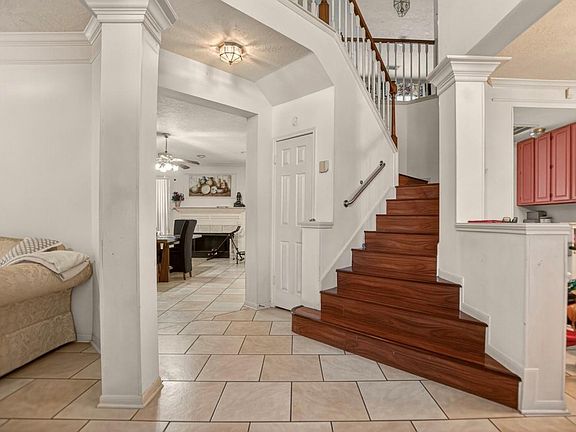 4th image of 14731 Ridgechase Ln