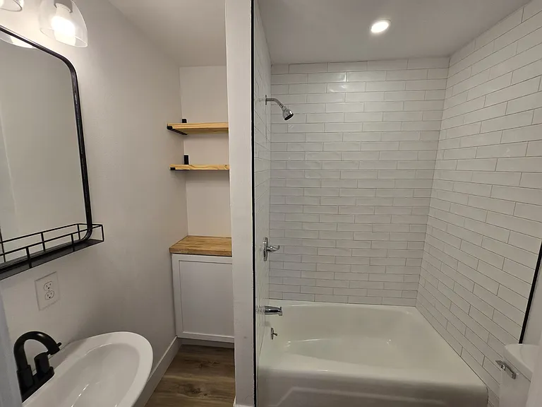 502 Pearl St #1 — Photo 31