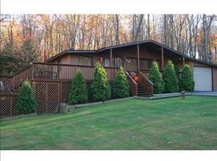 506 Forest Rd, Acme, PA 15610