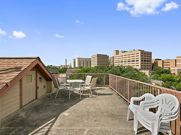 508 Elmwood Pl #A — Photo 18