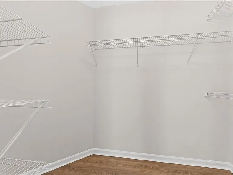 386 Creek Manor Way — Photo 28