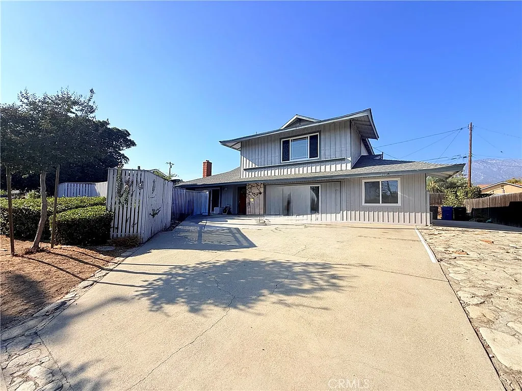 3 bed, 2.5 bath, 1500 sqft, $3,400 — Photo 2